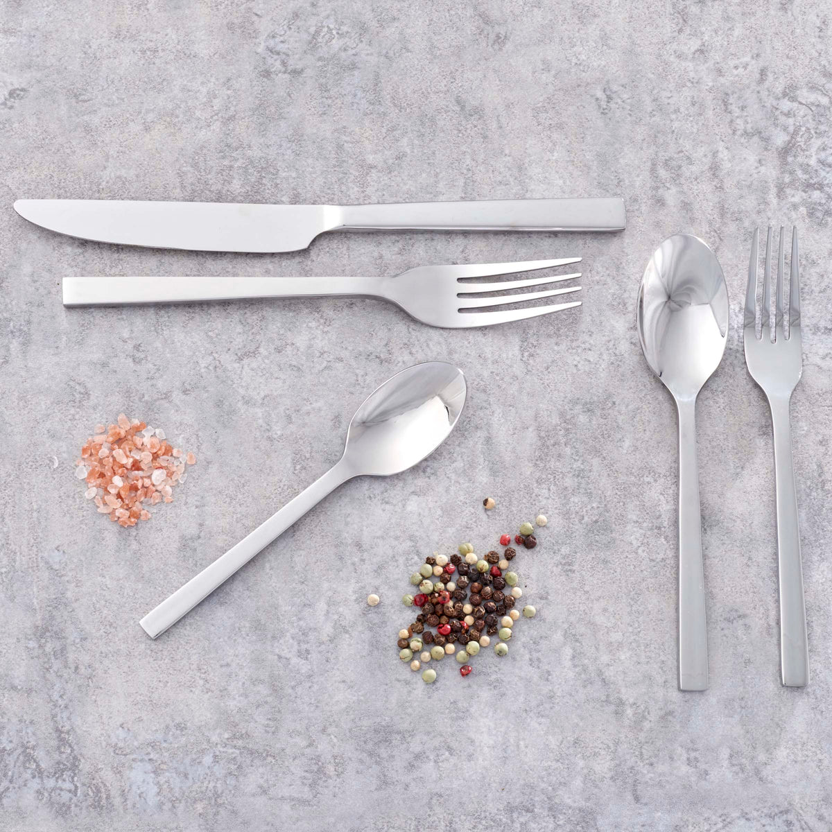 Chefs Table 20-Piece Flatware Set