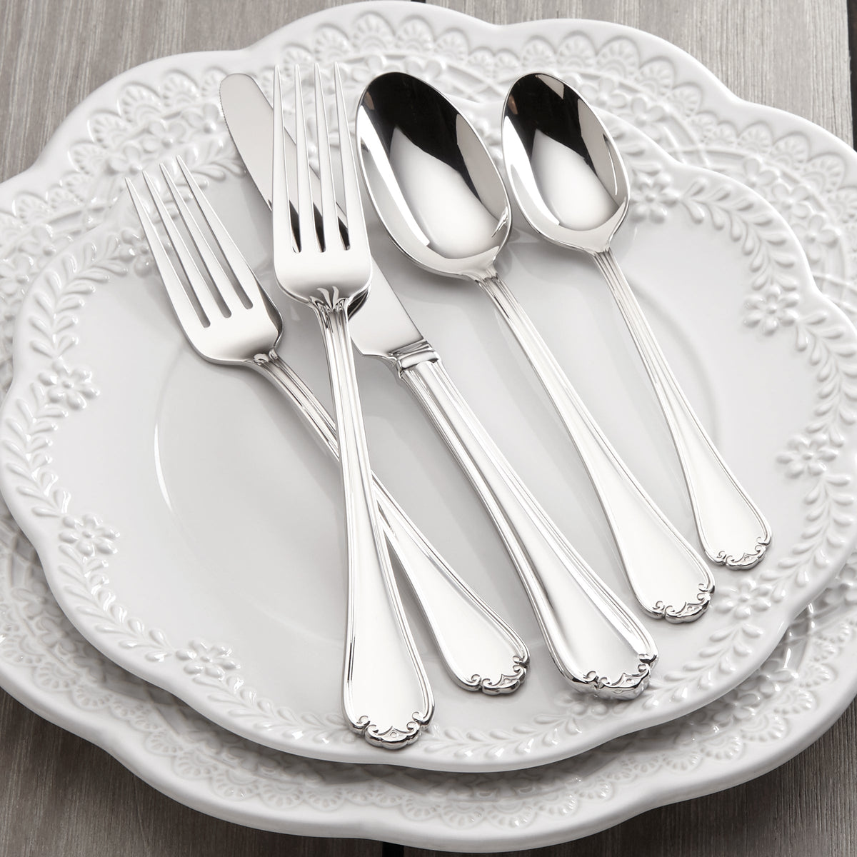 Chelse Muse 65-Piece Flatware Set