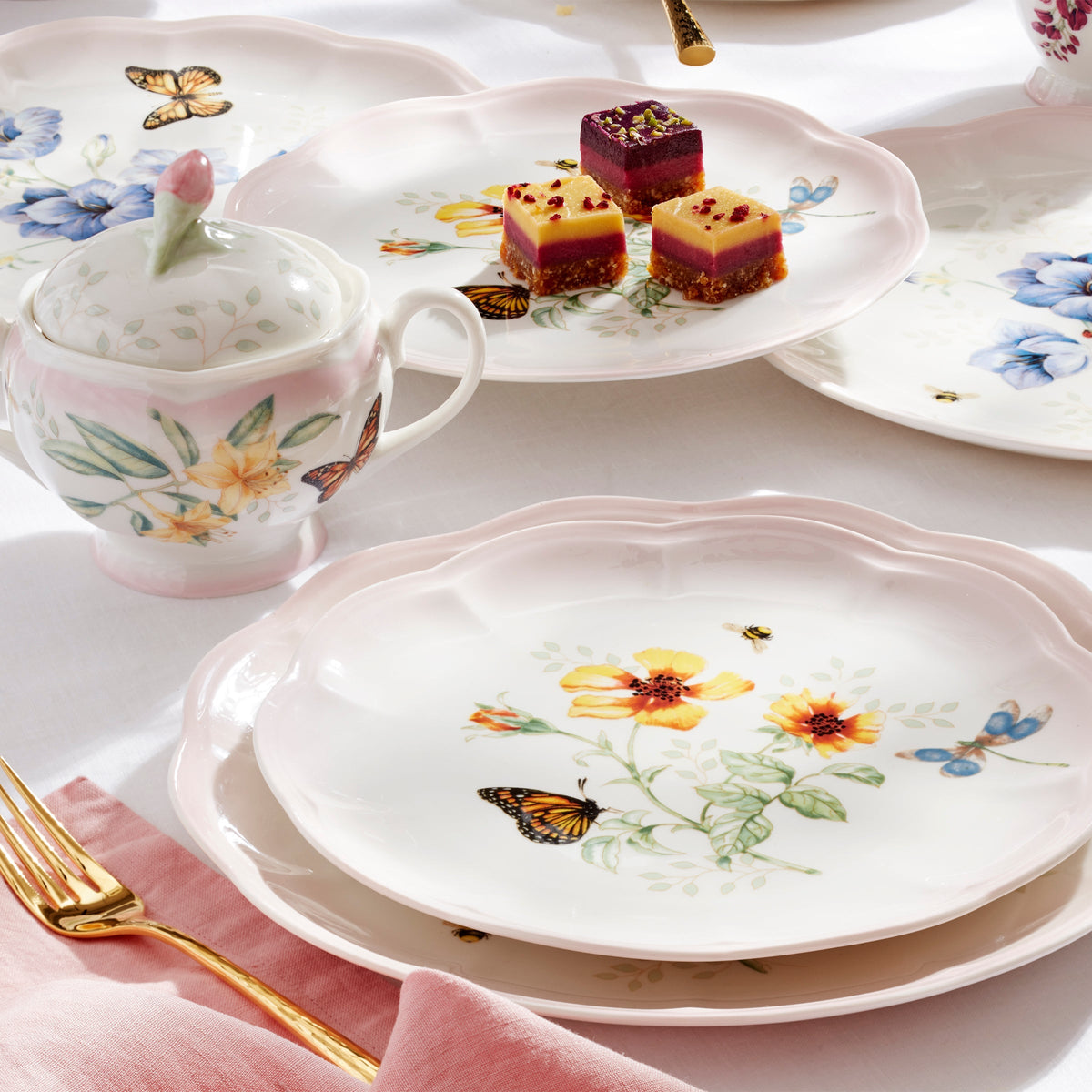 Butterfly Meadow Pink 12-Piece Dinnerware Set