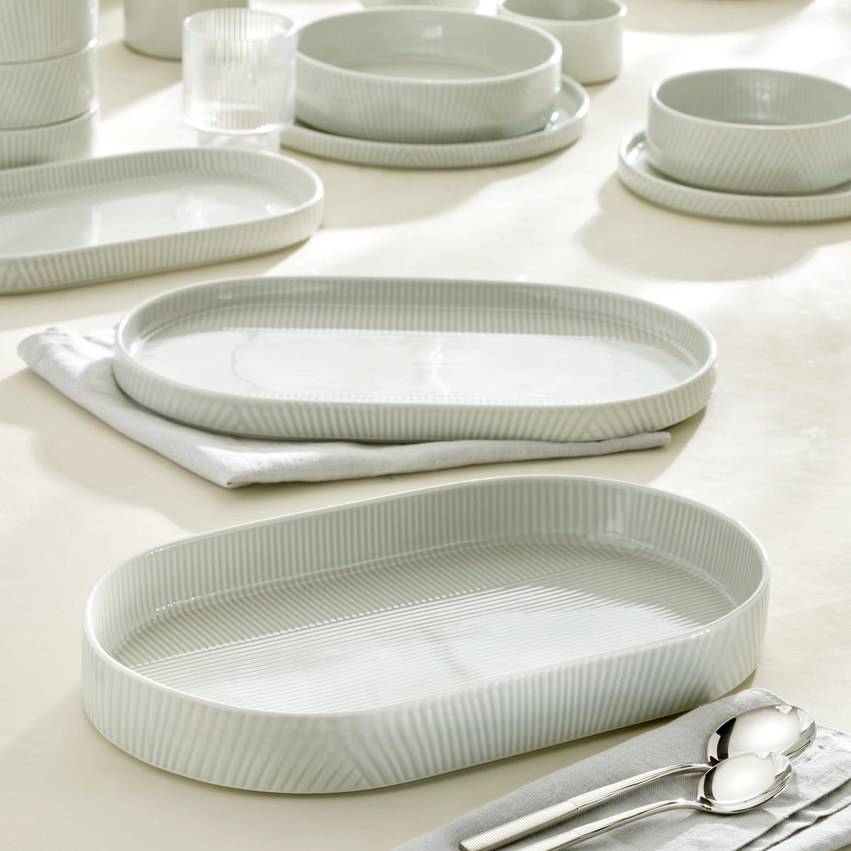 Modulus Vapor 2-Piece Serving Set